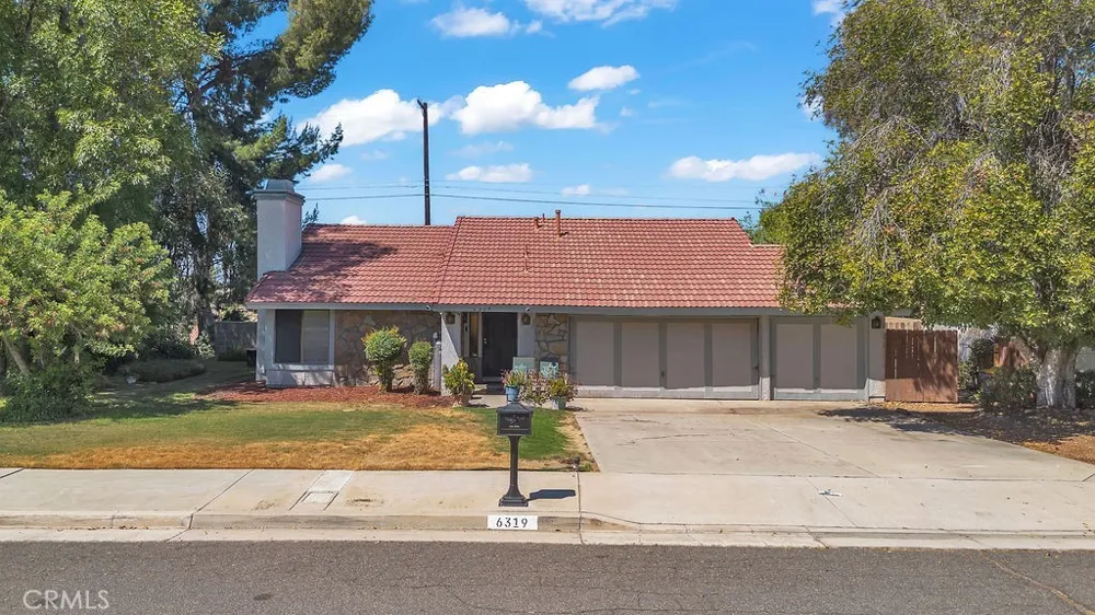 6319 Westview Riverside, CA 92506