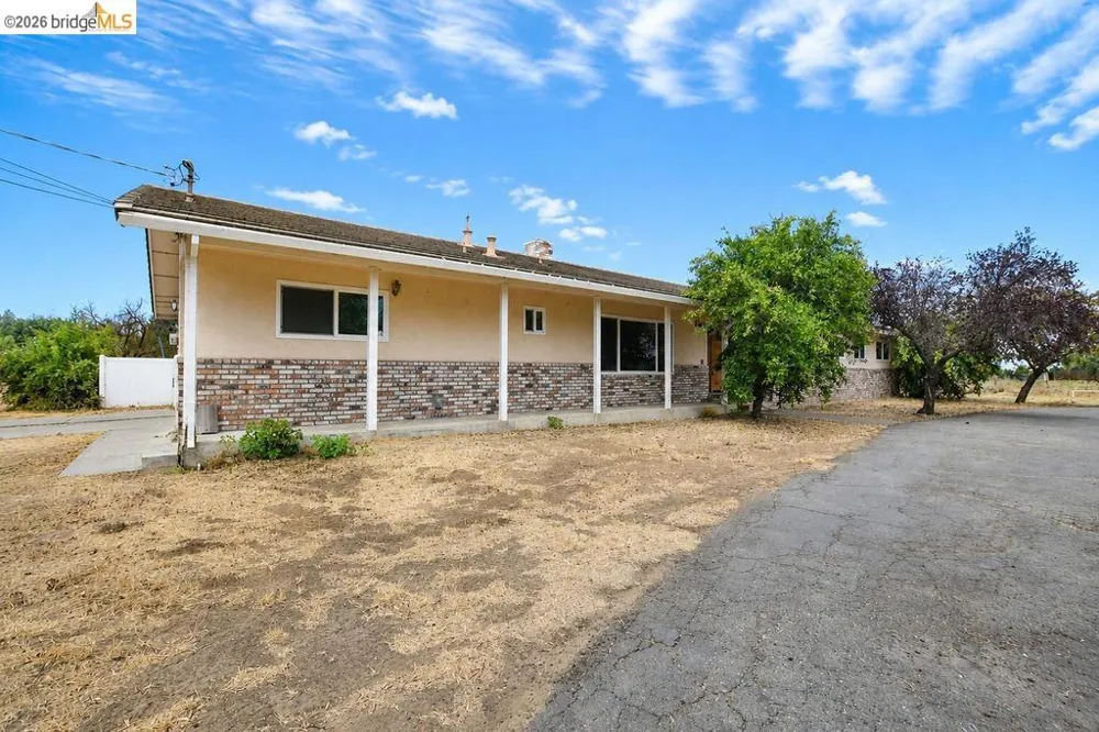 3199 Crismore Dr Oakley, CA 94561