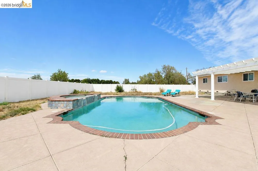 3199 Crismore Dr Oakley, CA 94561