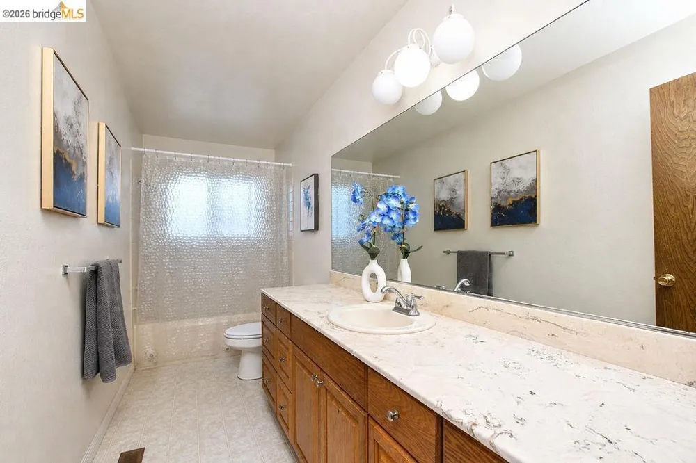 3199 Crismore Dr Oakley, CA 94561