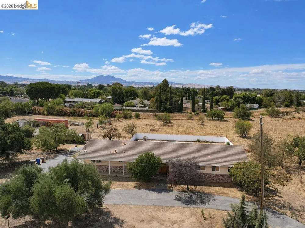 3199 Crismore Dr Oakley, CA 94561