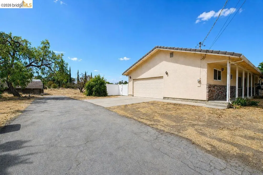 3199 Crismore Dr Oakley, CA 94561