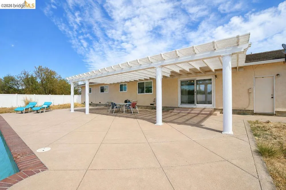 3199 Crismore Dr Oakley, CA 94561