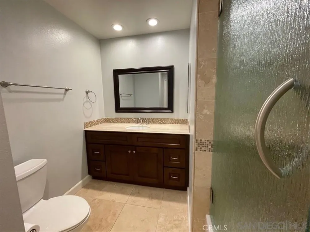404 Vista Suerte Newport Beach, CA 92660