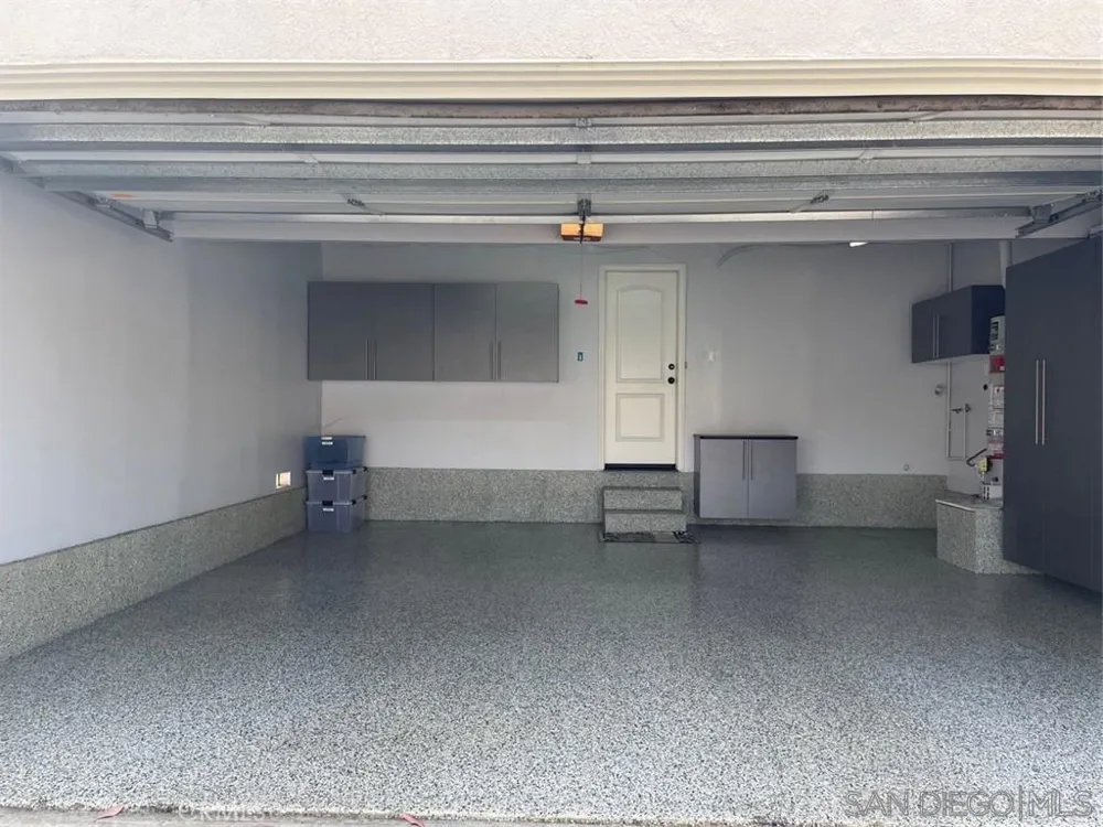 404 Vista Suerte Newport Beach, CA 92660