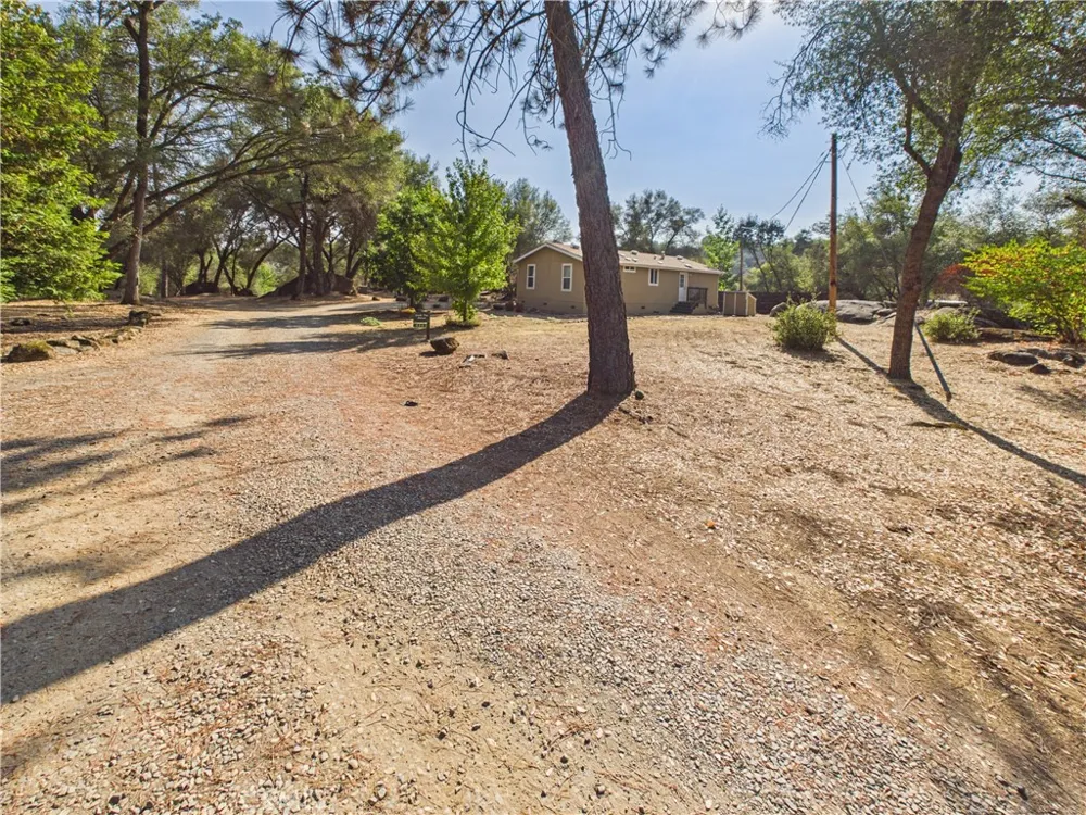 4583 Ben Hur Mariposa, CA 95338