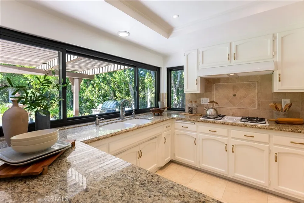 11717 Monte Leon Way Porter Ranch, CA 91326
