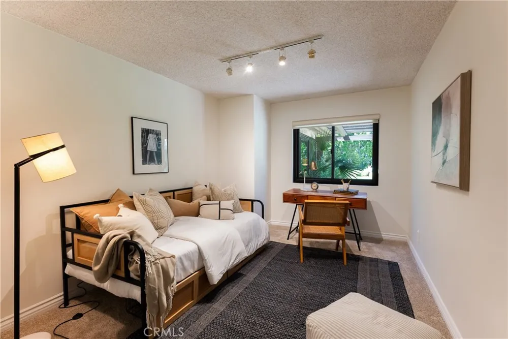 11717 Monte Leon Way Porter Ranch, CA 91326