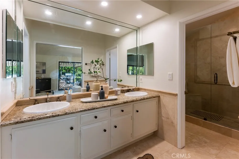 11717 Monte Leon Way Porter Ranch, CA 91326