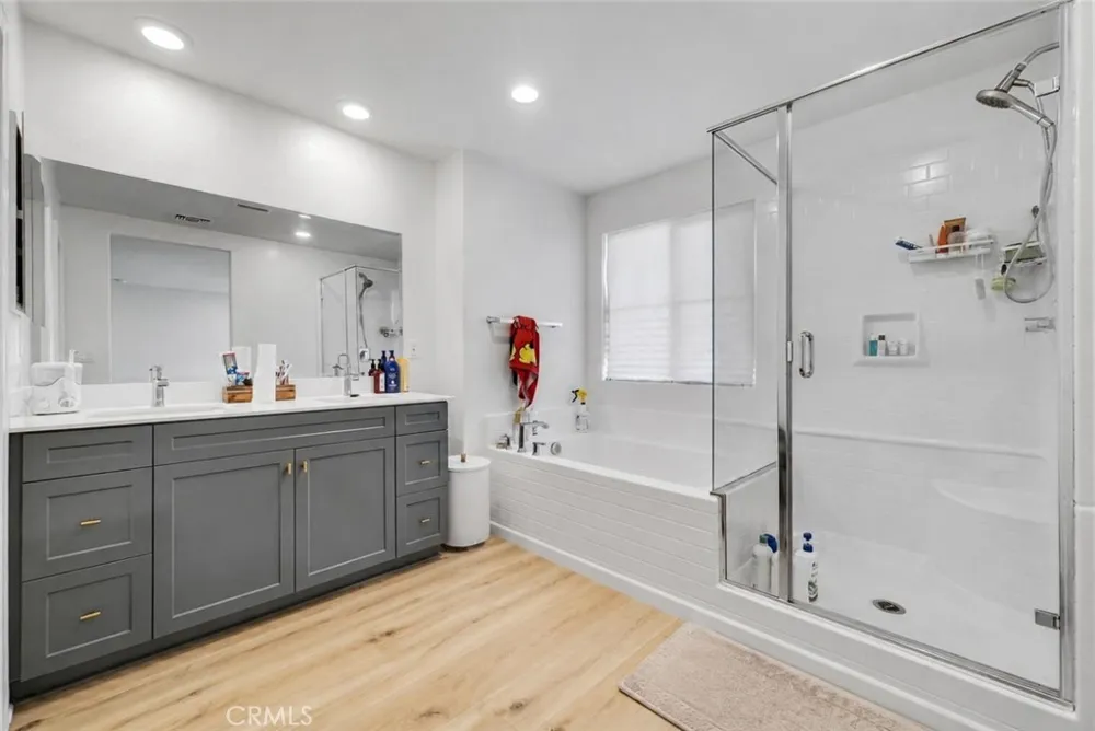16083 Tanzinite Lane Chino, CA 91708