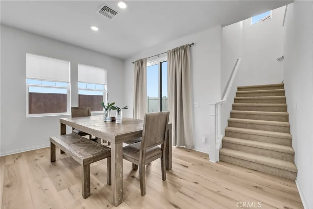16083 Tanzinite Lane Chino, CA 91708