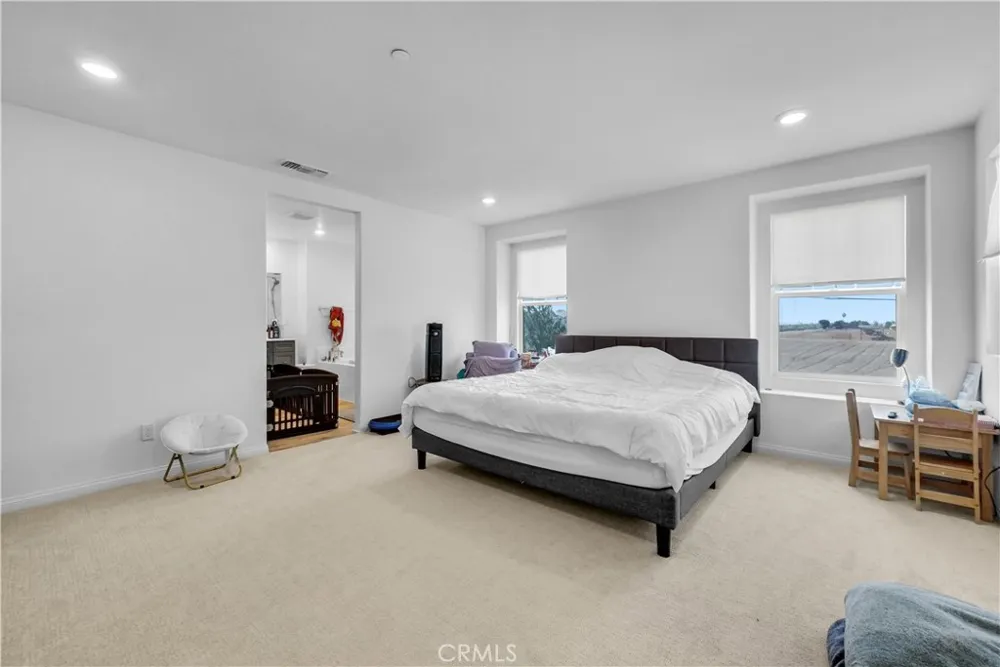 16083 Tanzinite Lane Chino, CA 91708