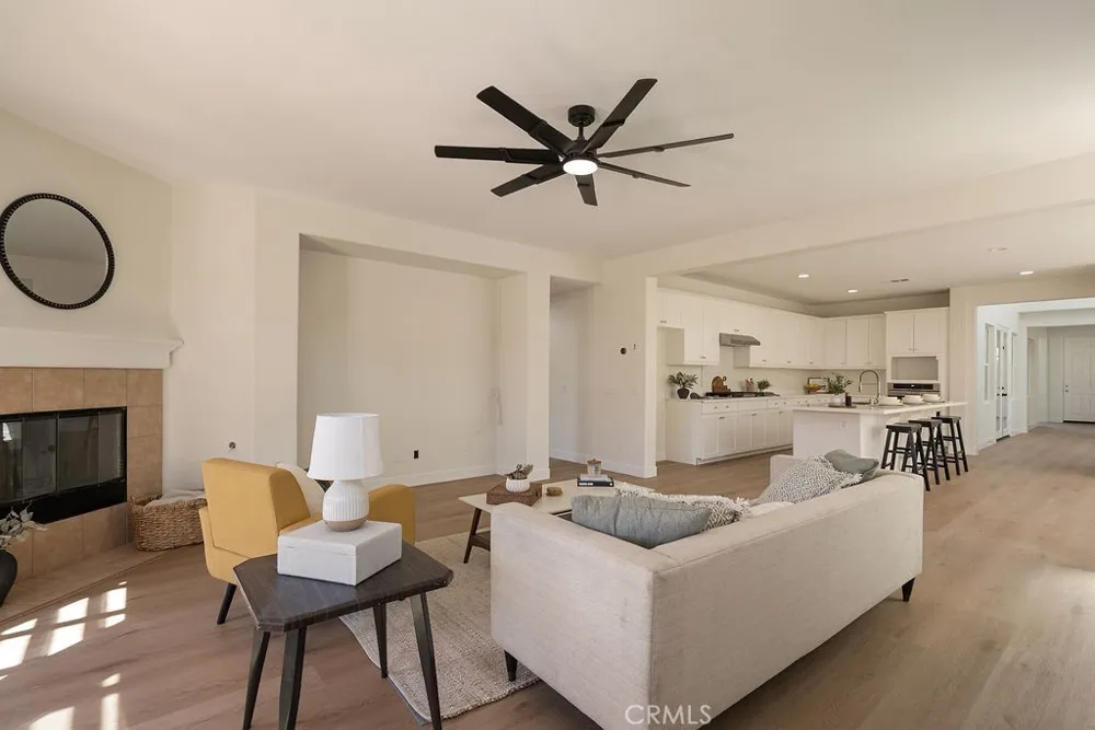243 Monument Parkway Perris, CA 92570