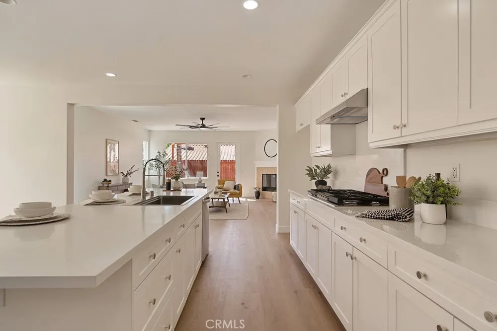 243 Monument Parkway Perris, CA 92570