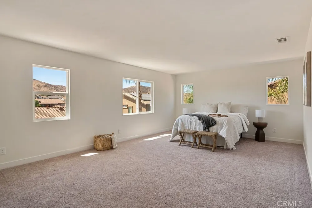 243 Monument Parkway Perris, CA 92570