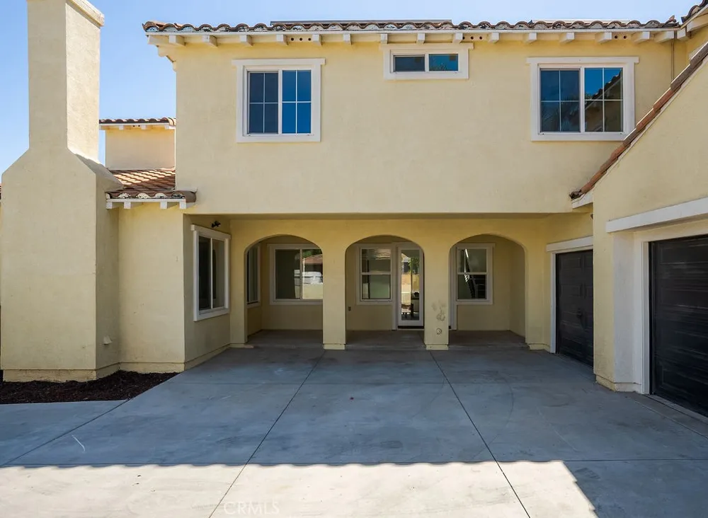 243 Monument Parkway Perris, CA 92570