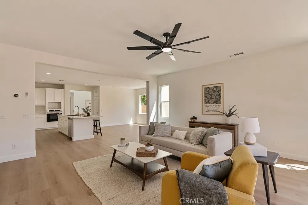 243 Monument Parkway Perris, CA 92570