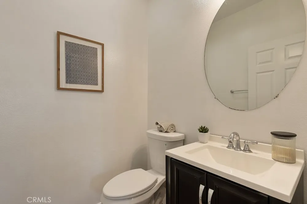 243 Monument Parkway Perris, CA 92570