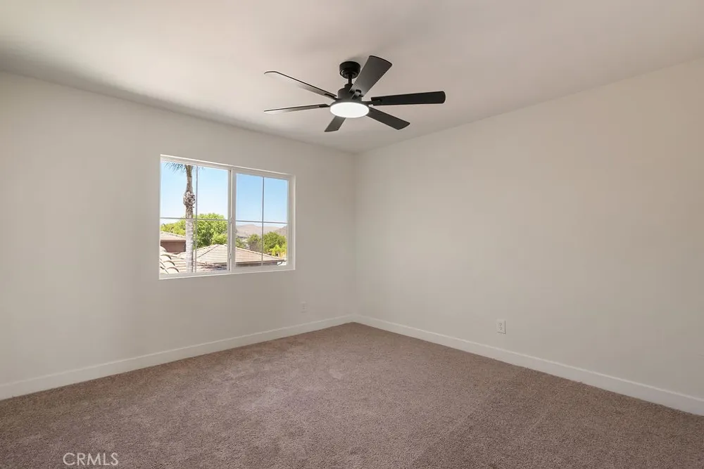 243 Monument Parkway Perris, CA 92570