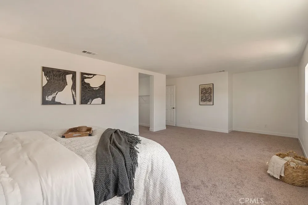 243 Monument Parkway Perris, CA 92570