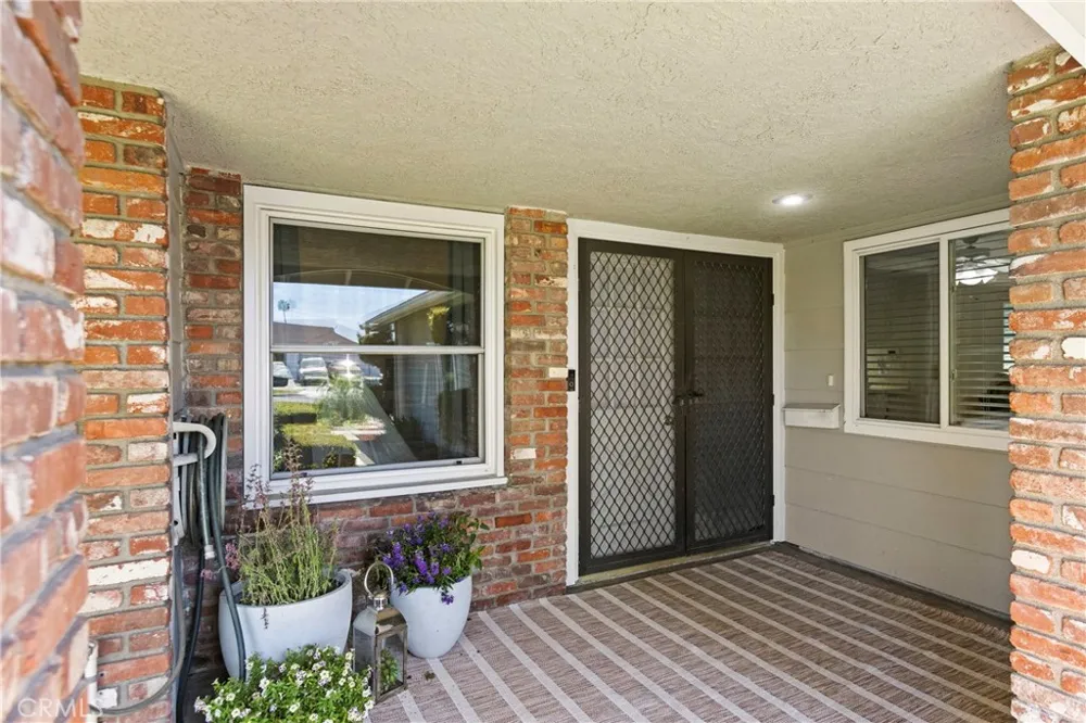 2505 E Oshkosh Anaheim, CA 92806