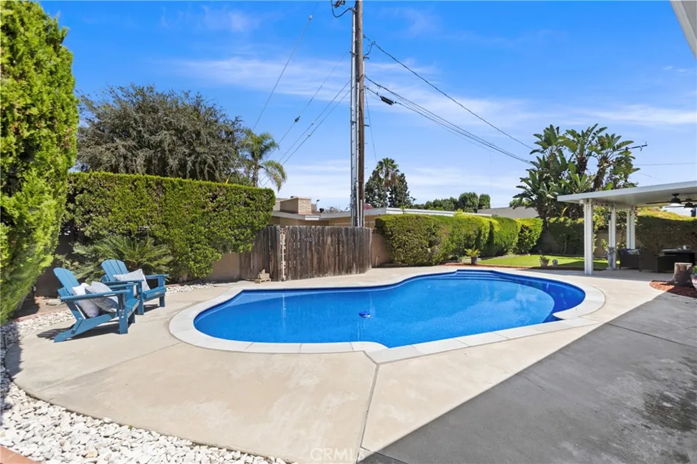 2505 E Oshkosh Anaheim, CA 92806