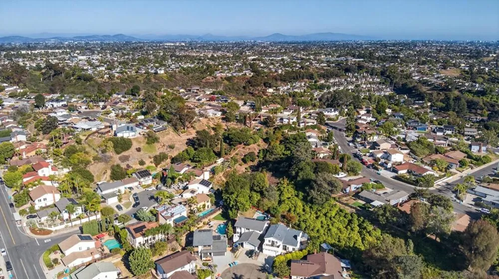4531 Lisann St San Diego, CA 92117