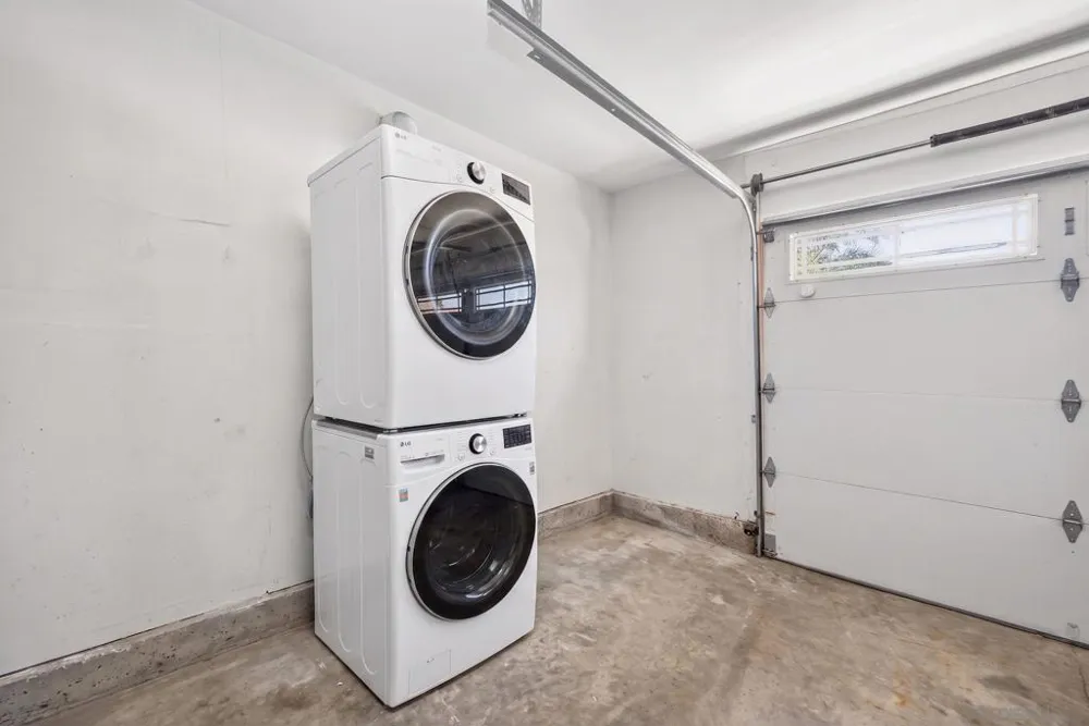 4531 Lisann St San Diego, CA 92117