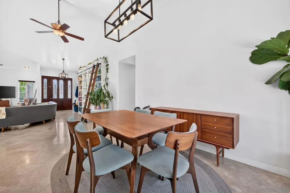 4531 Lisann St San Diego, CA 92117