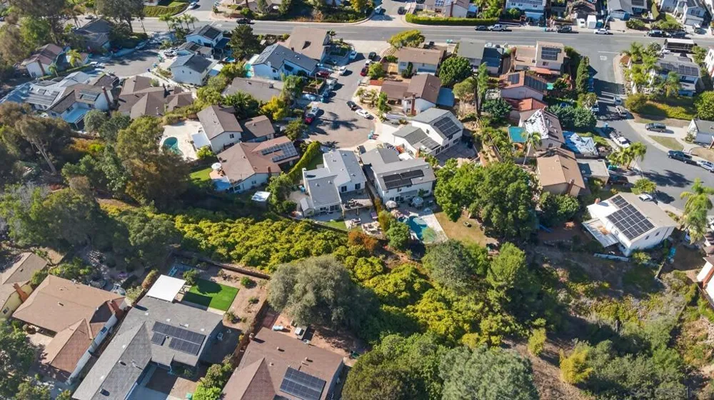 4531 Lisann St San Diego, CA 92117