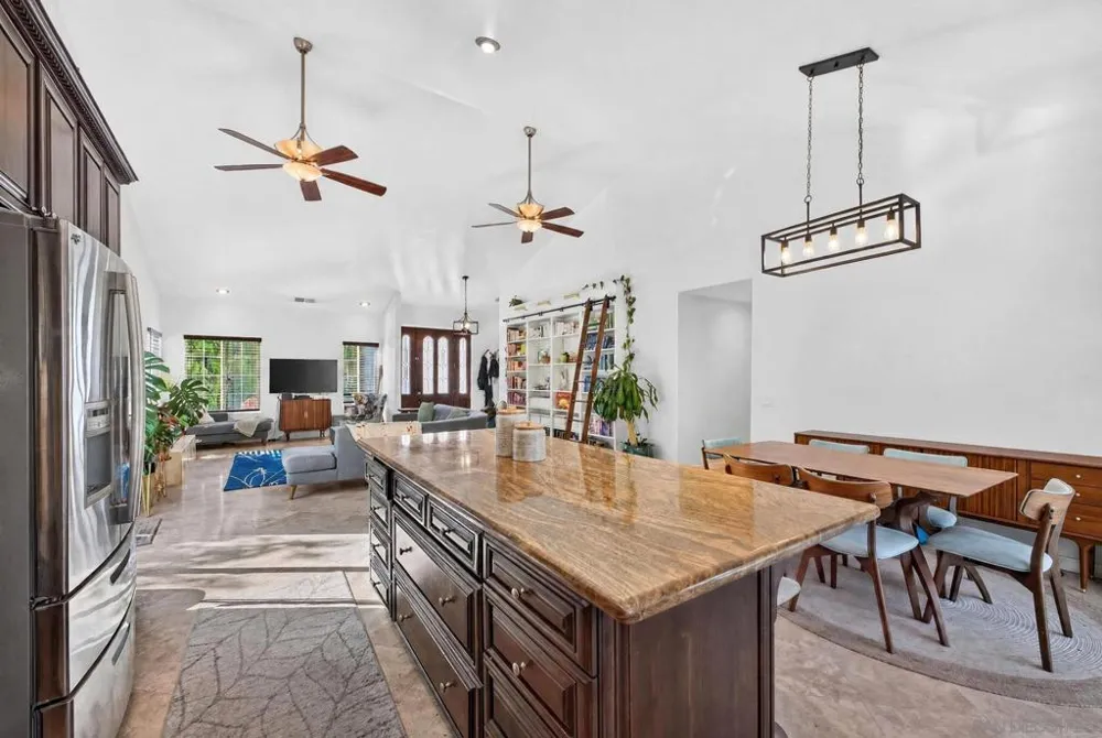 4531 Lisann St San Diego, CA 92117