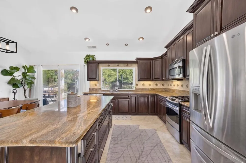 4531 Lisann St San Diego, CA 92117