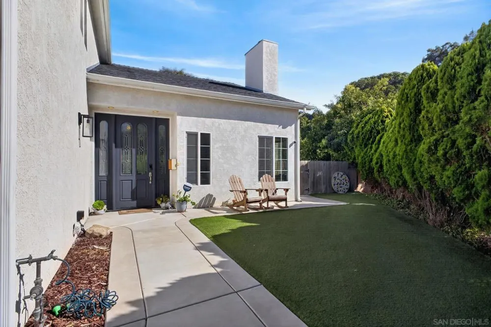 4531 Lisann St San Diego, CA 92117