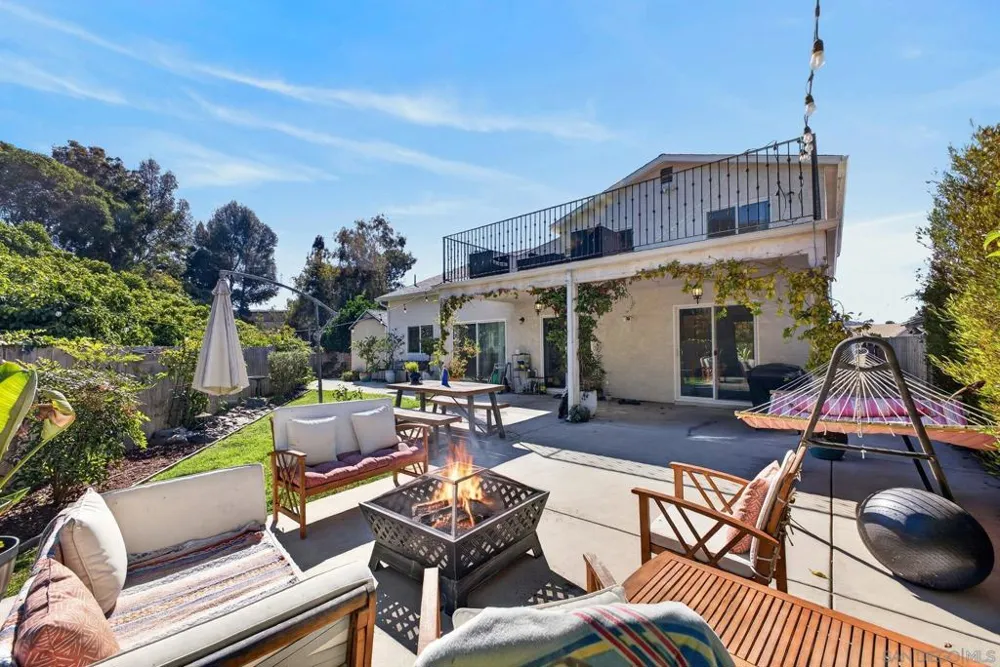 4531 Lisann St San Diego, CA 92117