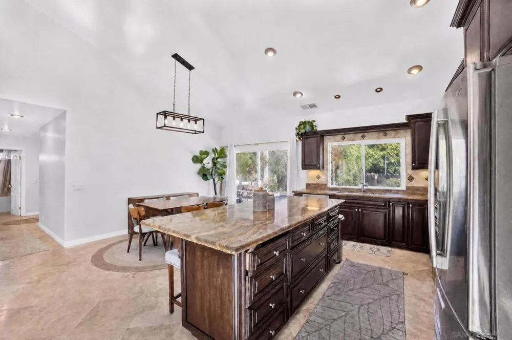 4531 Lisann St San Diego, CA 92117