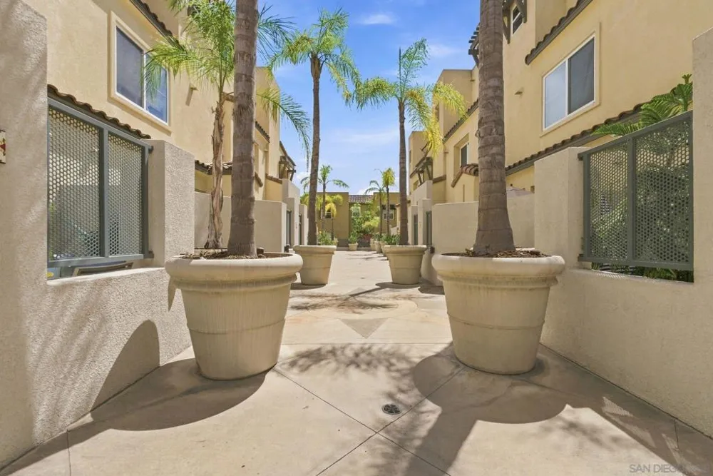 7725 El Cajon Blvd Unit 3 #3 La Mesa, CA 91942