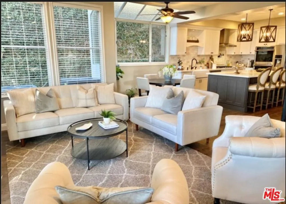 21871 Via De La Luz Rancho Santa Margarita, CA 92679