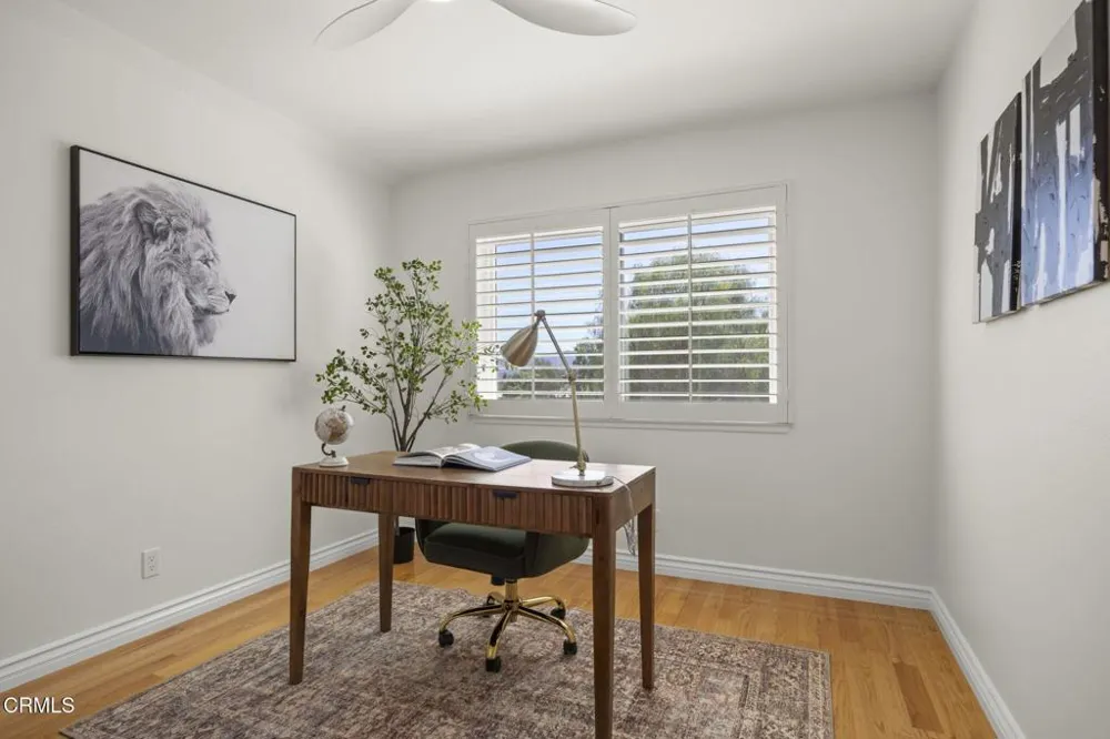 6442 Pinion Street Oak Park, CA 91377