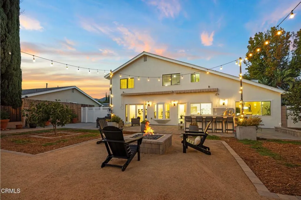 6442 Pinion Street Oak Park, CA 91377