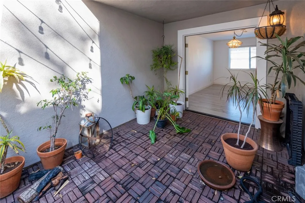 546 11th #C Hermosa Beach, CA 90254
