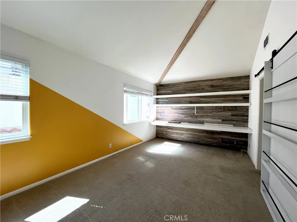 546 11th #C Hermosa Beach, CA 90254
