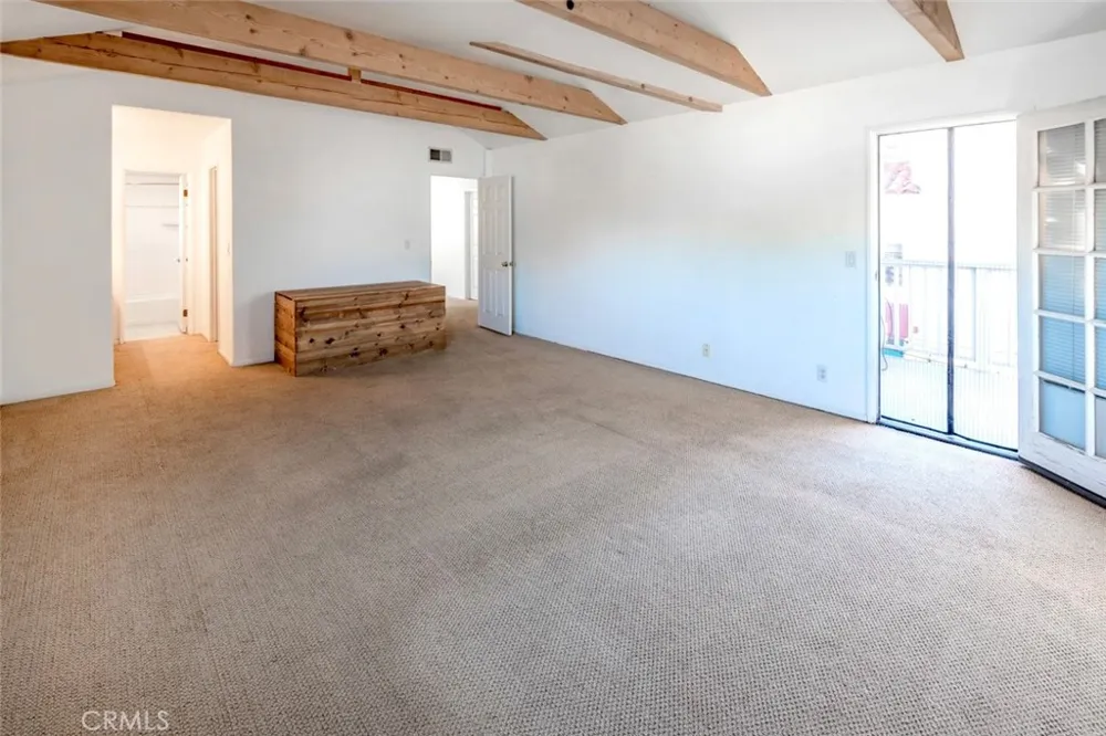 546 11th #C Hermosa Beach, CA 90254