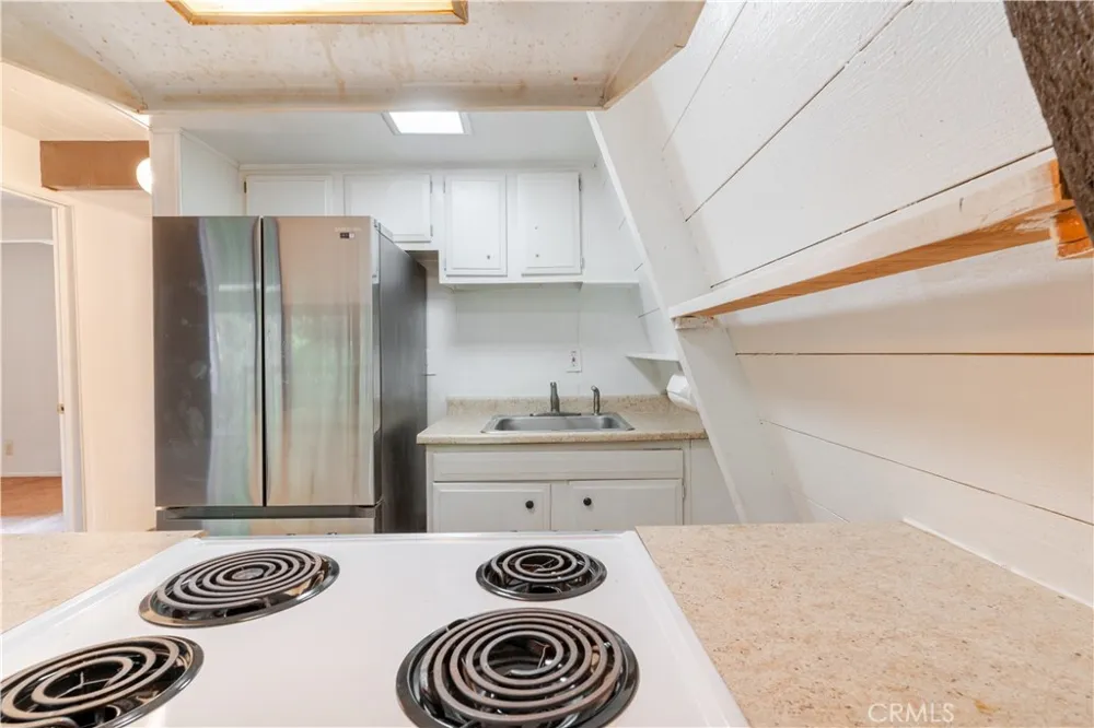 24558 Lilac Drive Willits, CA 95490
