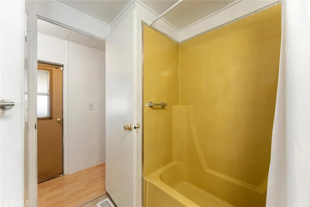 1700 S State Street #68 Hemet, CA 92543