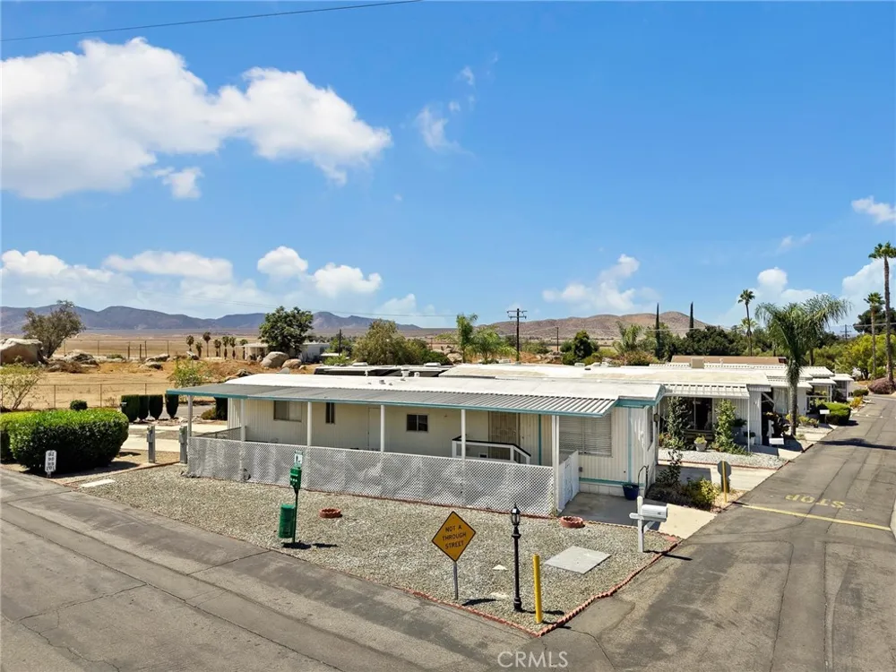 1700 S State Street #68 Hemet, CA 92543