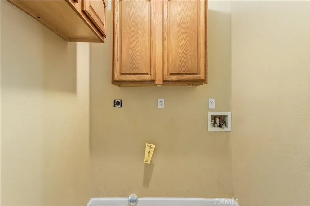 20989 South Road Apple Valley, CA 92307