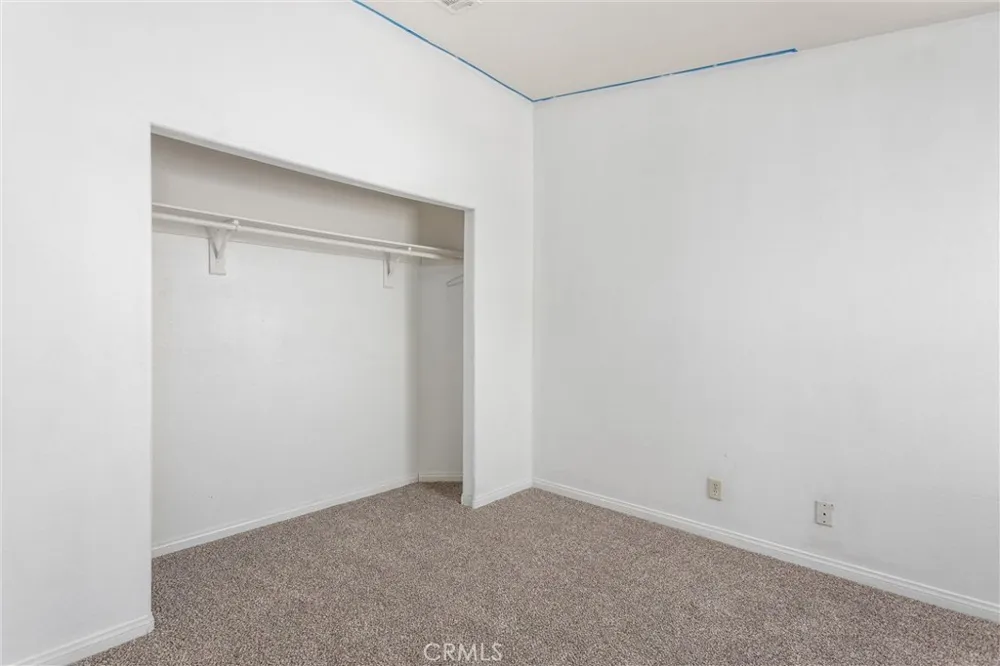 20989 South Road Apple Valley, CA 92307