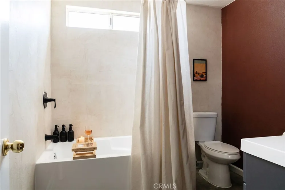 7026 Datura Avenue 29 Palms, CA 92277