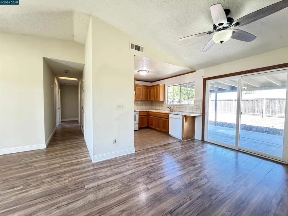 5260 Robert Way Oakley, CA 94561