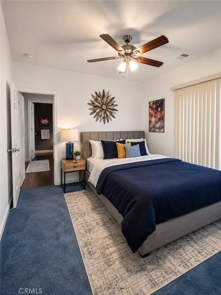 800 Hobart Los Angeles, CA 90029